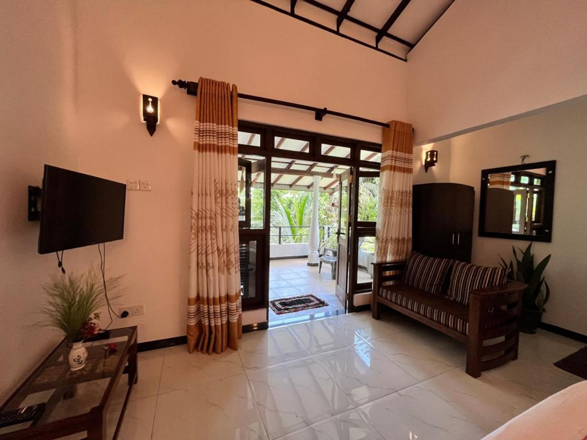 Rock Side Inn Unawatuna Exterior foto